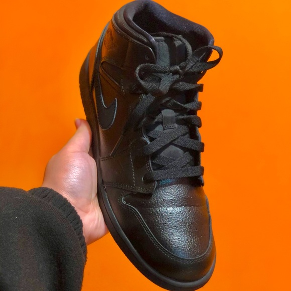 Jordan 1 mid - Picture 2 of 6